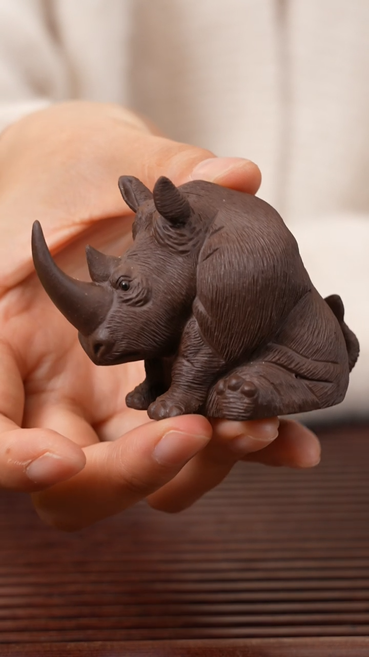 【闪购商品】紫砂茶宠紫泥小犀牛