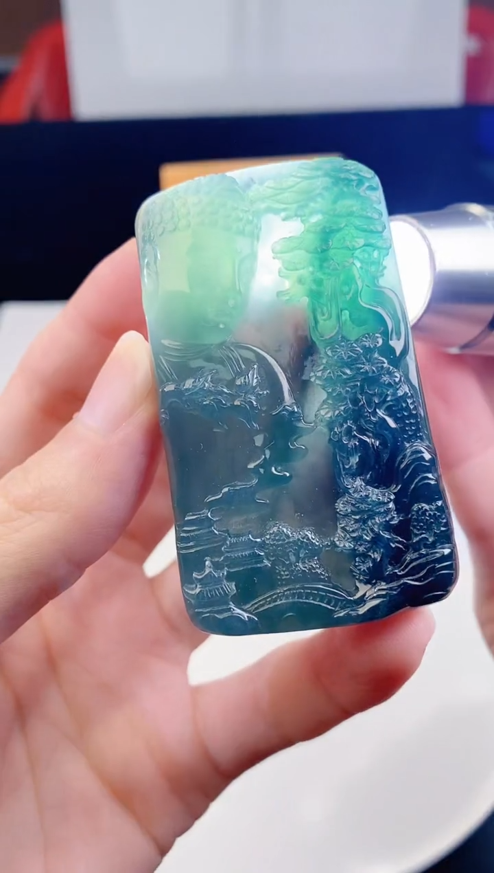 颈饰未镶嵌翡翠1