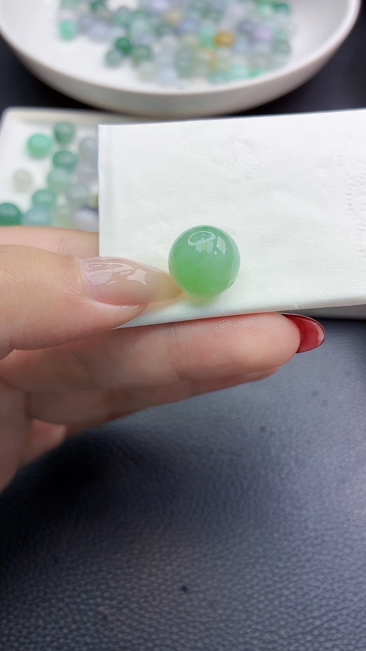 未镶嵌定制翡翠白**?5001