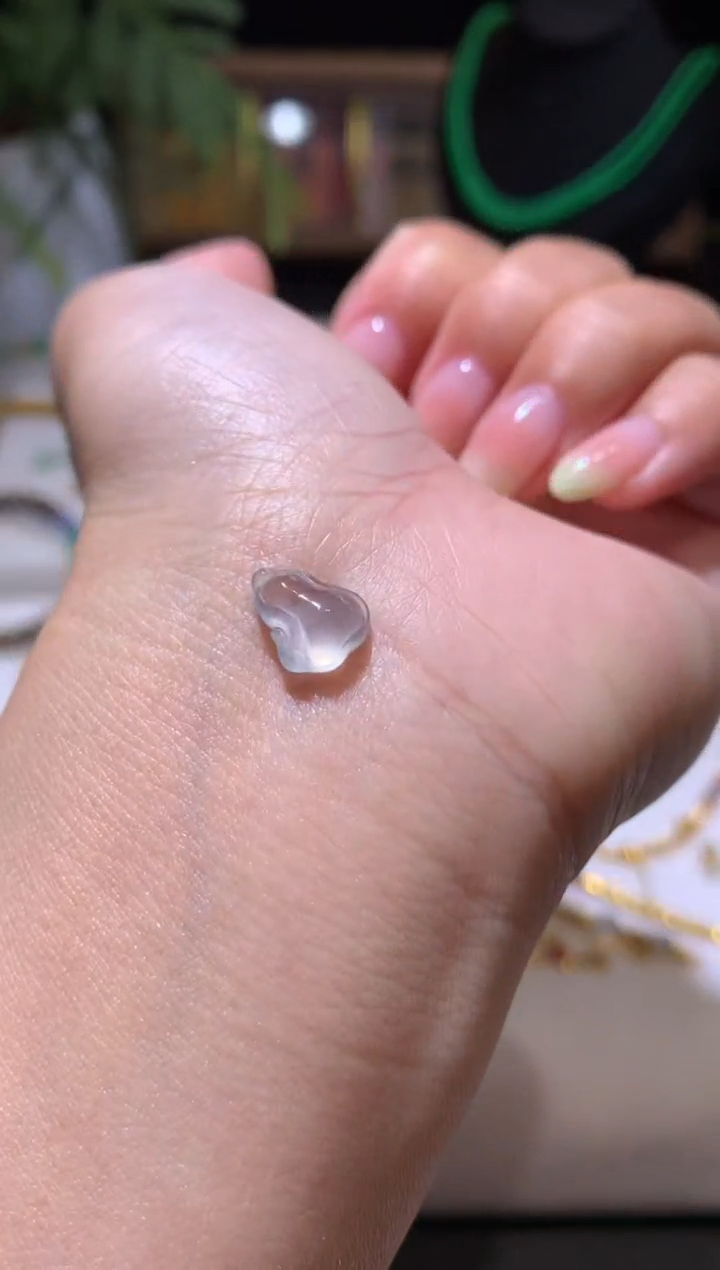 【闪购商品】定制翡翠未镶嵌10.3*8.2*4.1珠子980+98