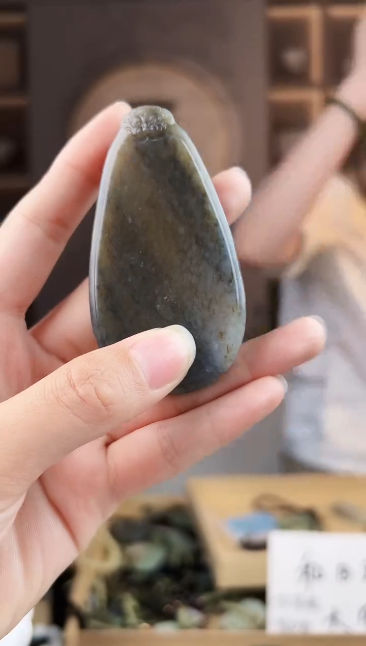 颈饰未镶嵌和田玉拍一发一，多样性发货