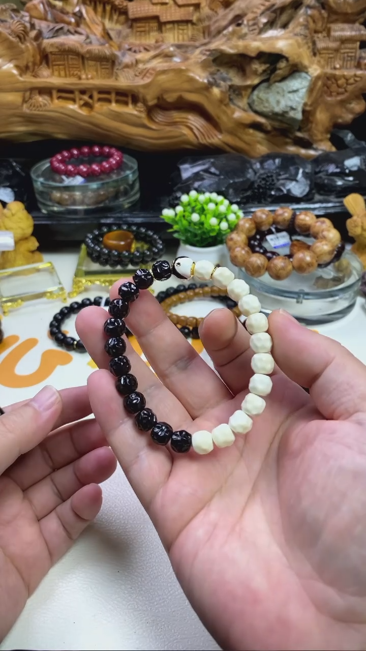 【闪购商品】白玉菩提吊坠菩提0.9