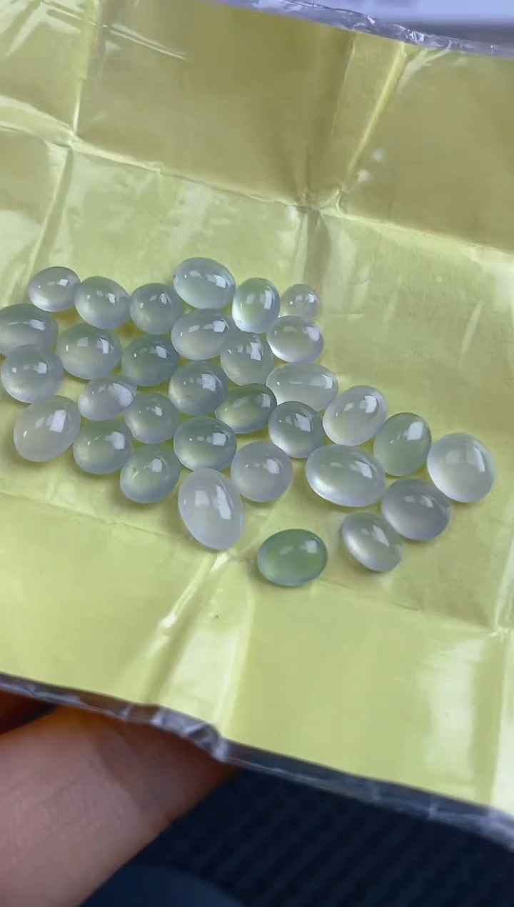 【闪购商品】定制翡翠18K金镶嵌天然翡翠蛋面159