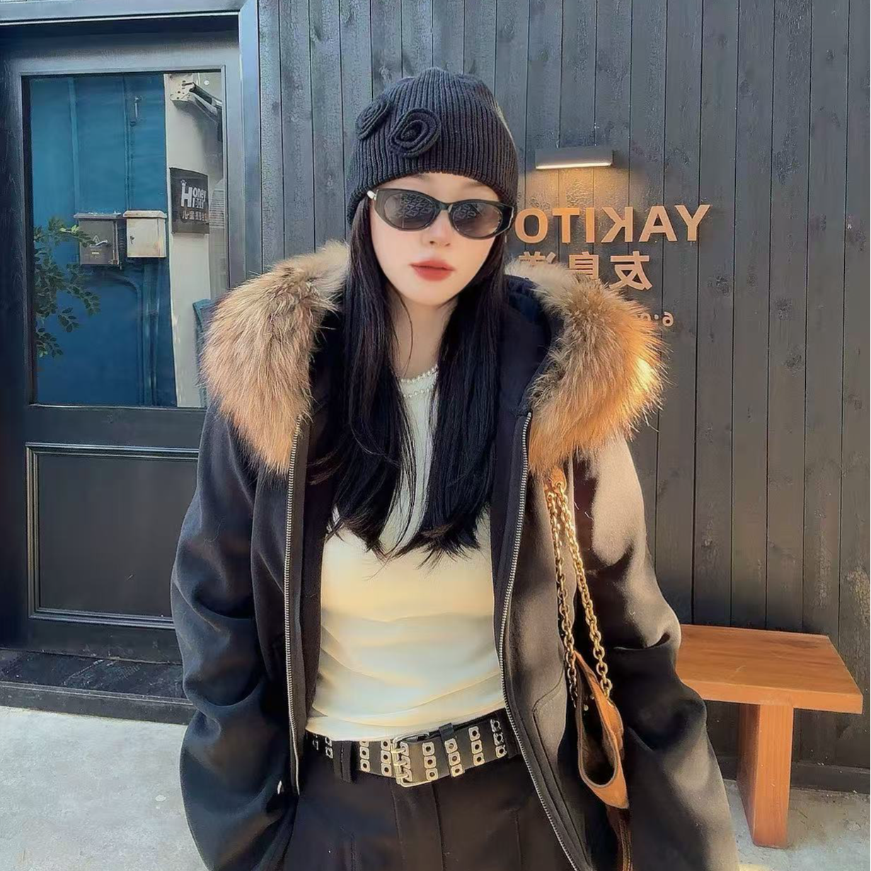 毛毛帽加绒卫衣外套