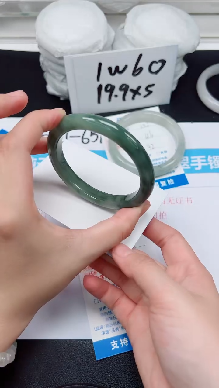 【闪购商品】石英质玉手镯未镶嵌G253-60.1