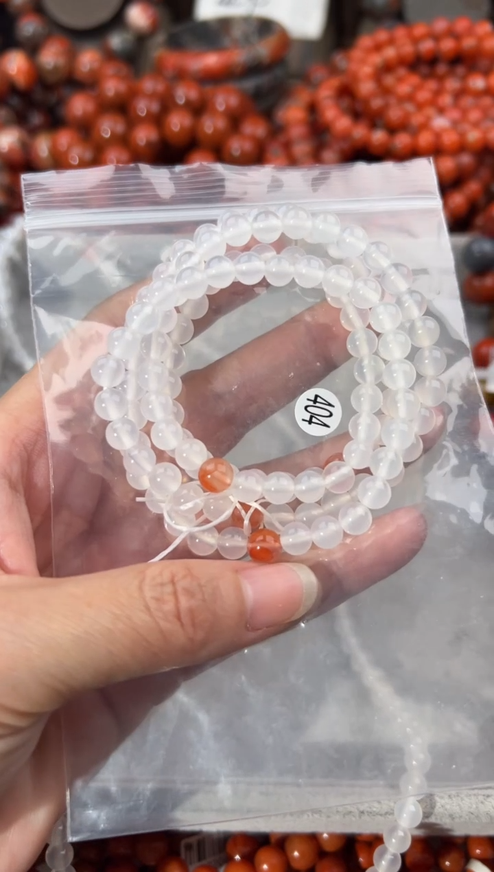 南红玛瑙手串未镶嵌6+