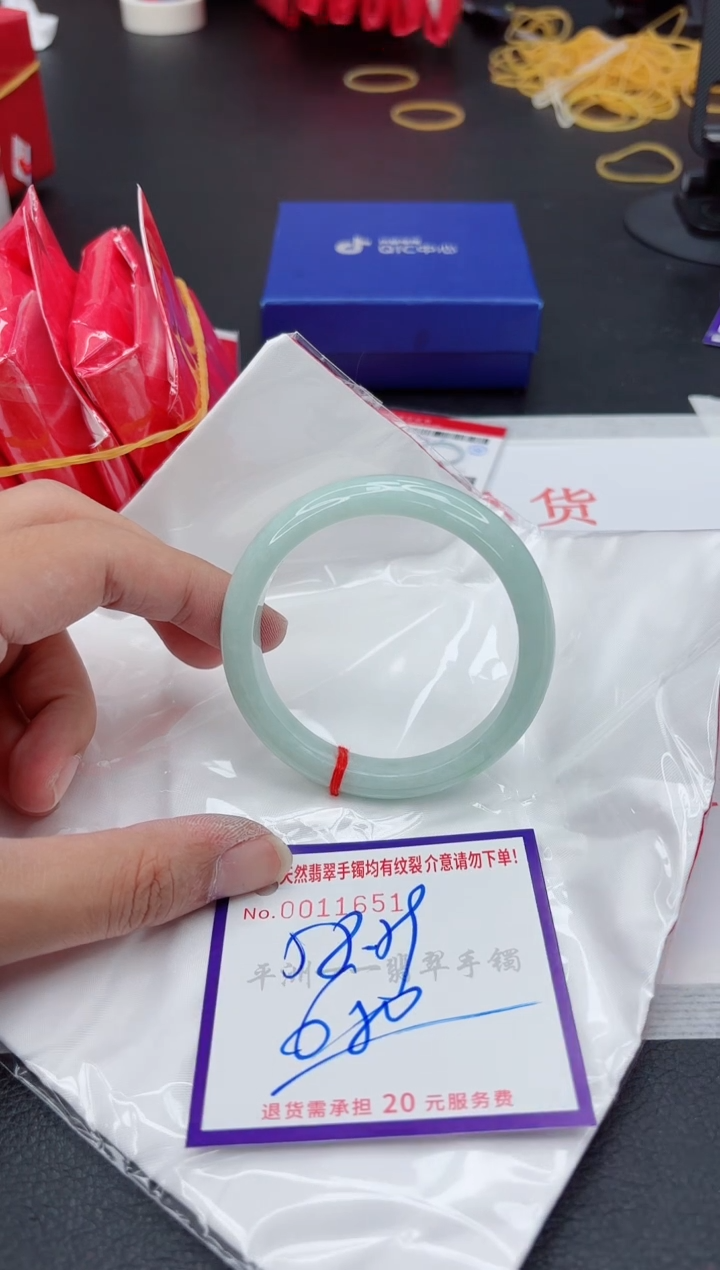 翡翠手镯未镶嵌111111111