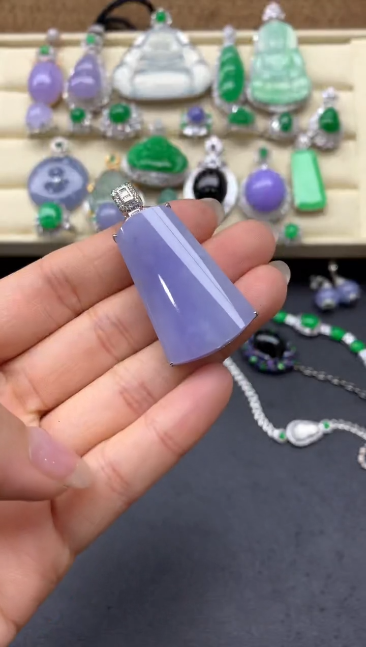 【闪购商品】翡翠颈饰18K金镶嵌620-中国好珍宝