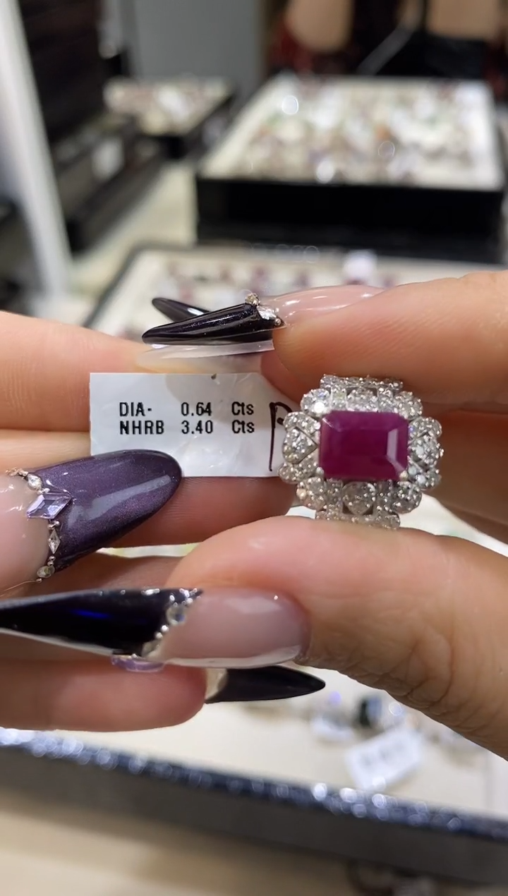 银S925镶嵌戒指定制红宝石楚楚珠宝中古甄选不退换