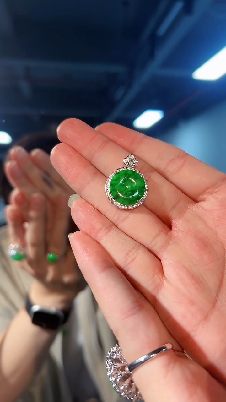 【闪购商品】翡翠颈饰银S925镶嵌缅料A货/支持复检/一件