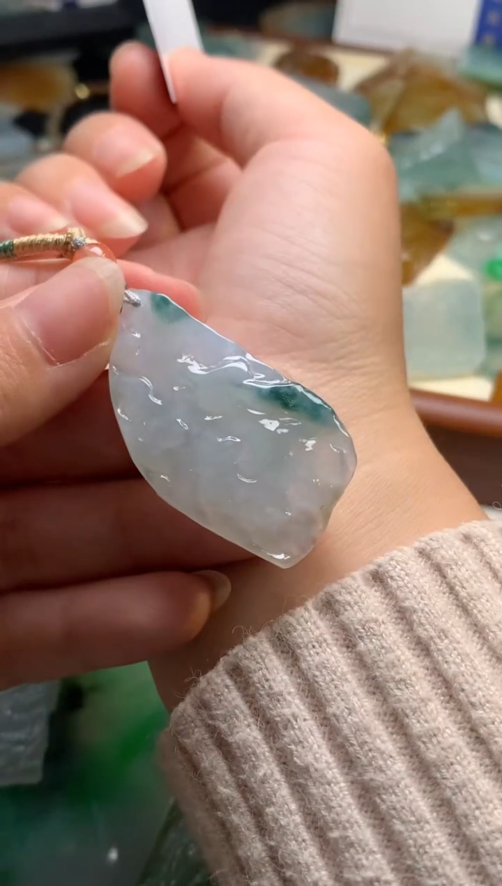 【闪购商品】翡翠颈饰未镶嵌吊坠