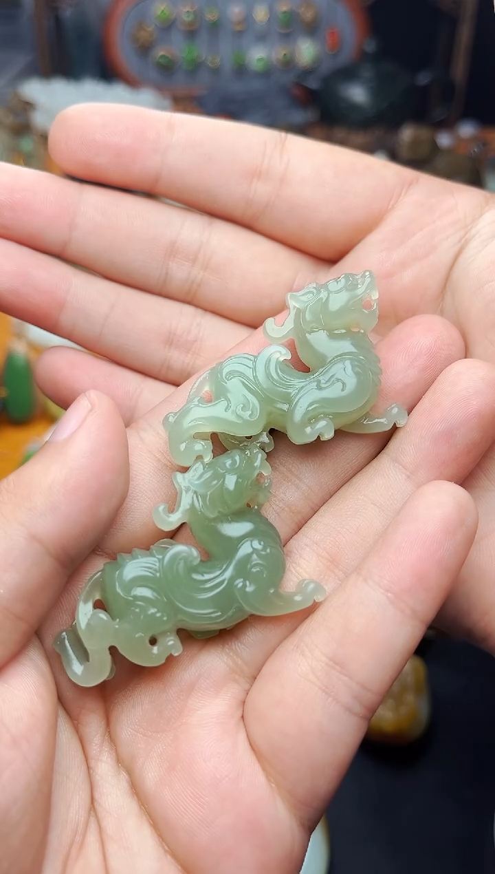 【闪购商品】和田玉颈饰未镶嵌貔貅一对01