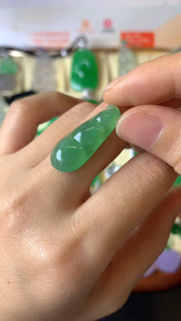 【闪购商品】定制翡翠未镶嵌毛货抛光