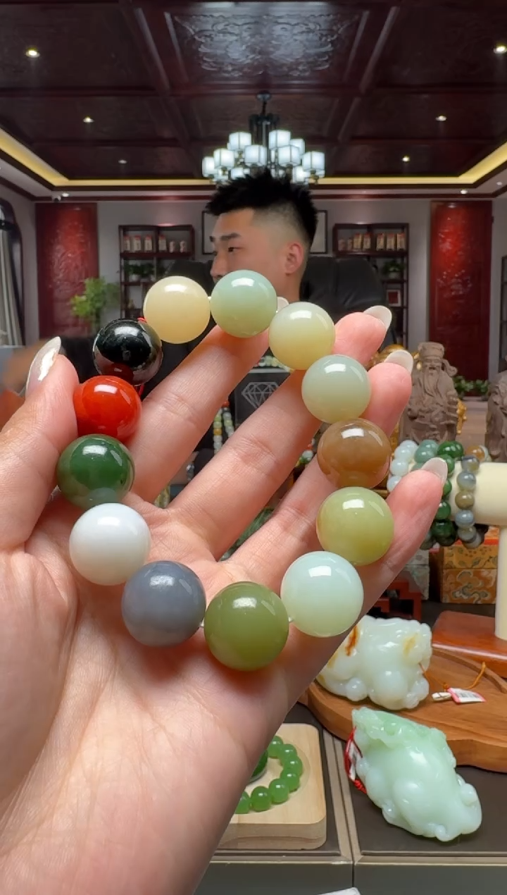 未镶嵌和田玉挂件db18