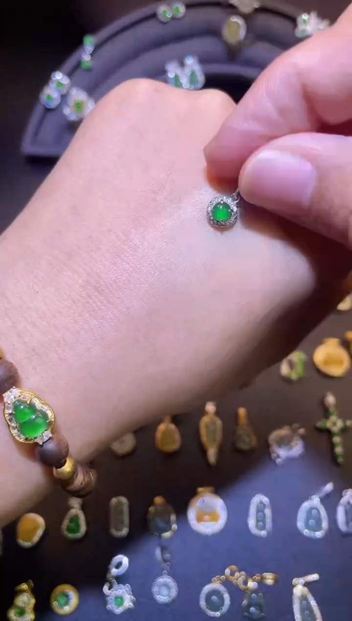 吊坠(不含链)银S925镶嵌翡翠1