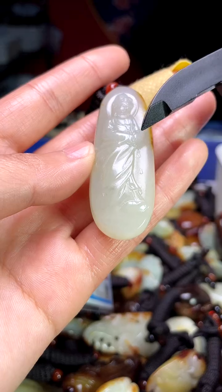 【闪购商品】和田玉颈饰未镶嵌1