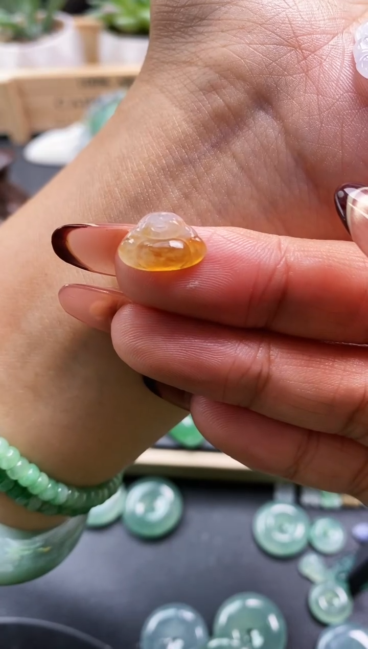 裸石翡翠M****? 佛公  定向 Mika超爱小橙子