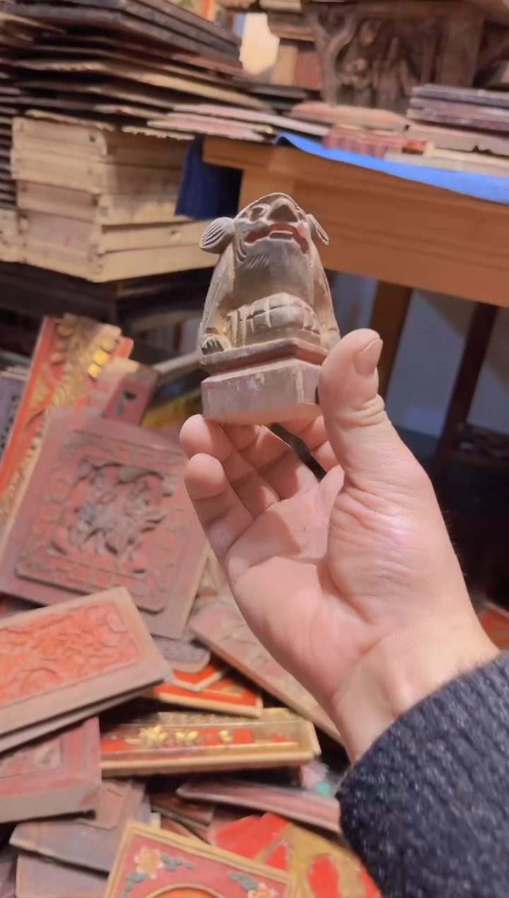 【闪购商品】香榧木老木雕老物件花板