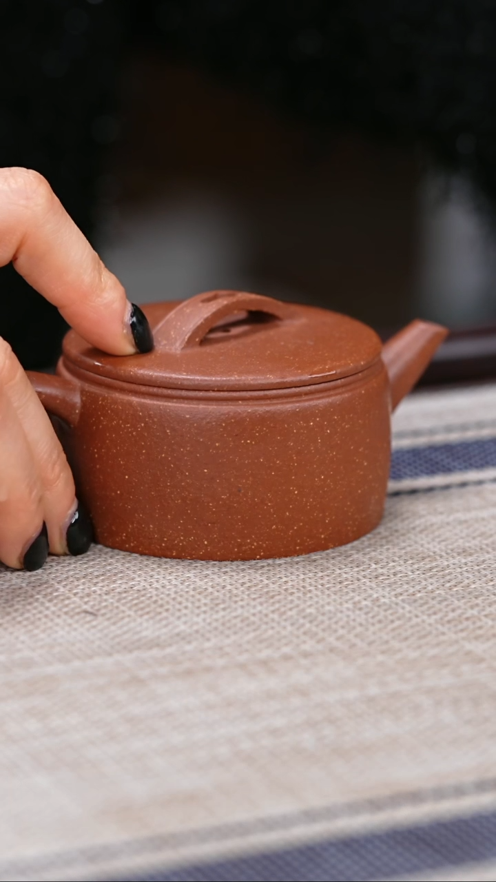 【闪购商品】紫砂茶壶降坡泥 小汉瓦壶 