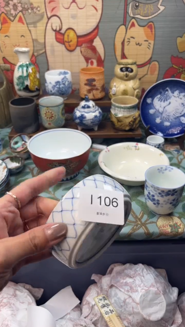 瓷片疯****姐     I106