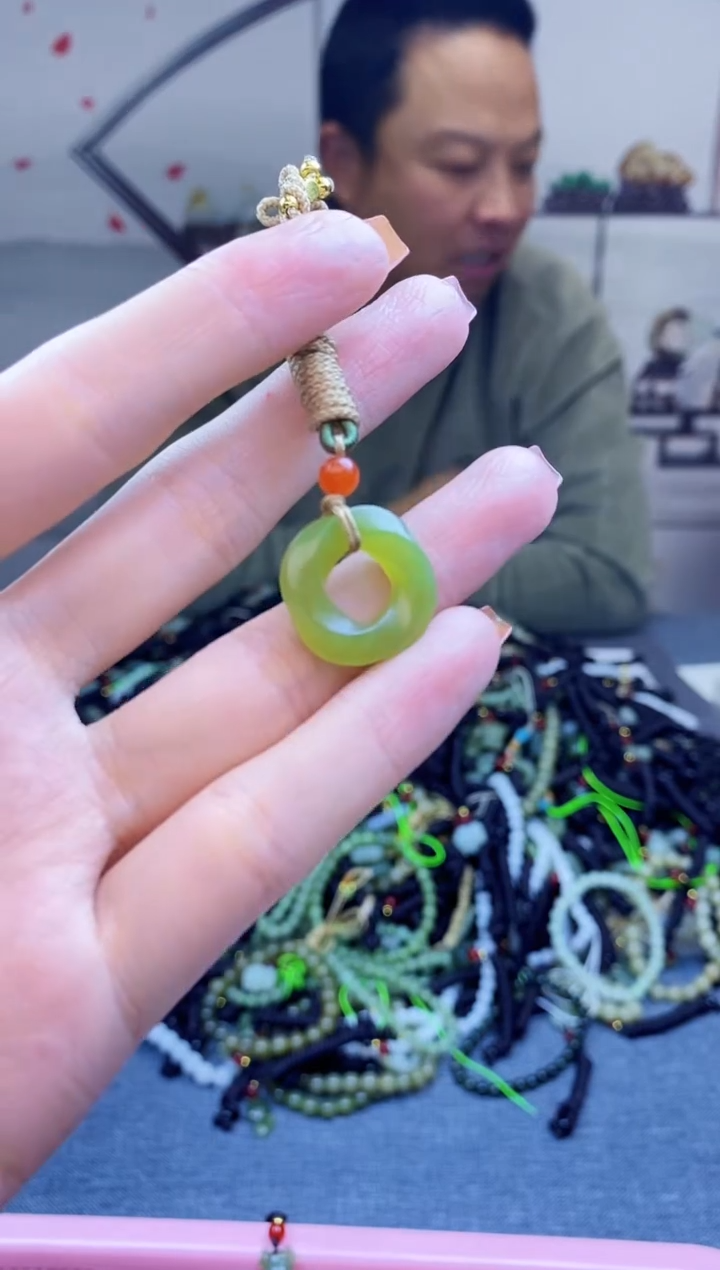 颈饰未镶嵌和田玉多样性发拍一发一