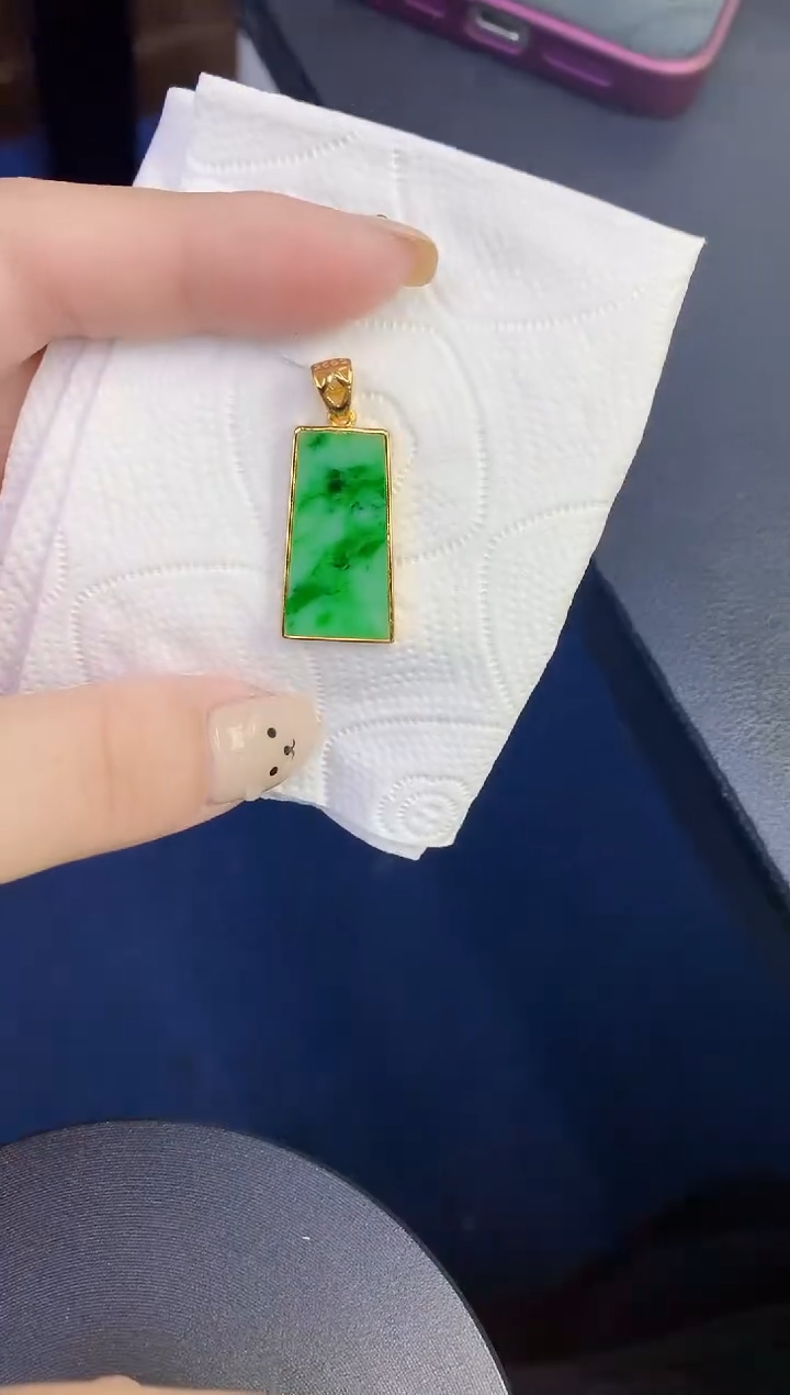 颈饰未镶嵌翡翠缅甸天然翡翠A货
