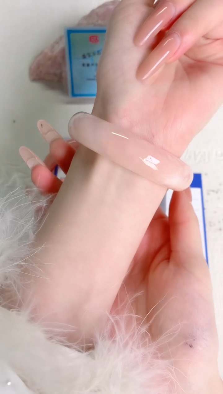 未镶嵌手镯石英质玉桃花45-圈口55.6