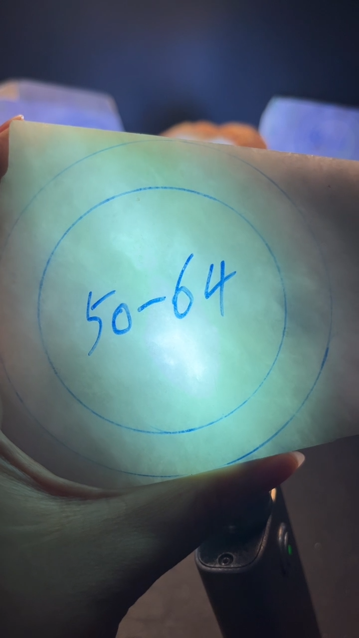 未镶嵌手镯定制翡翠走*河翡翠