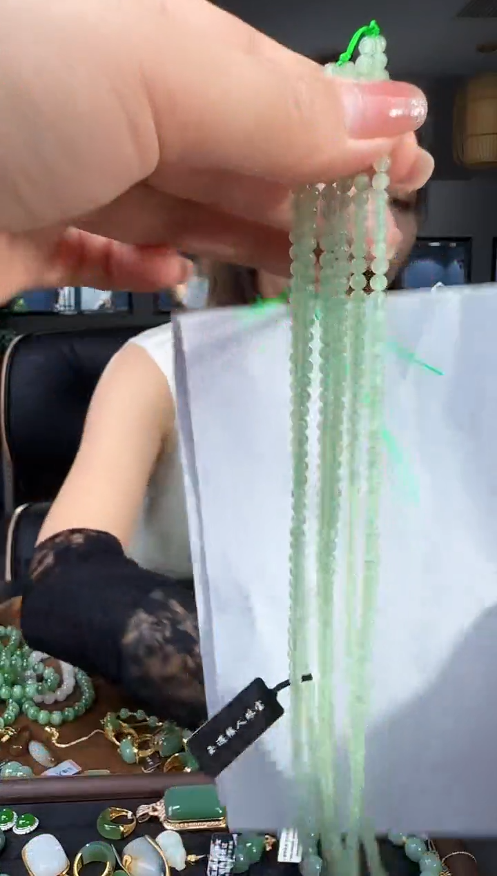 和田玉未镶嵌吊坠(不含链)多样性发货拍一发一