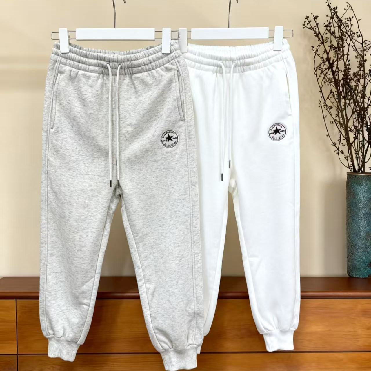 圆标加绒束脚卫裤2511131848（加绒款）