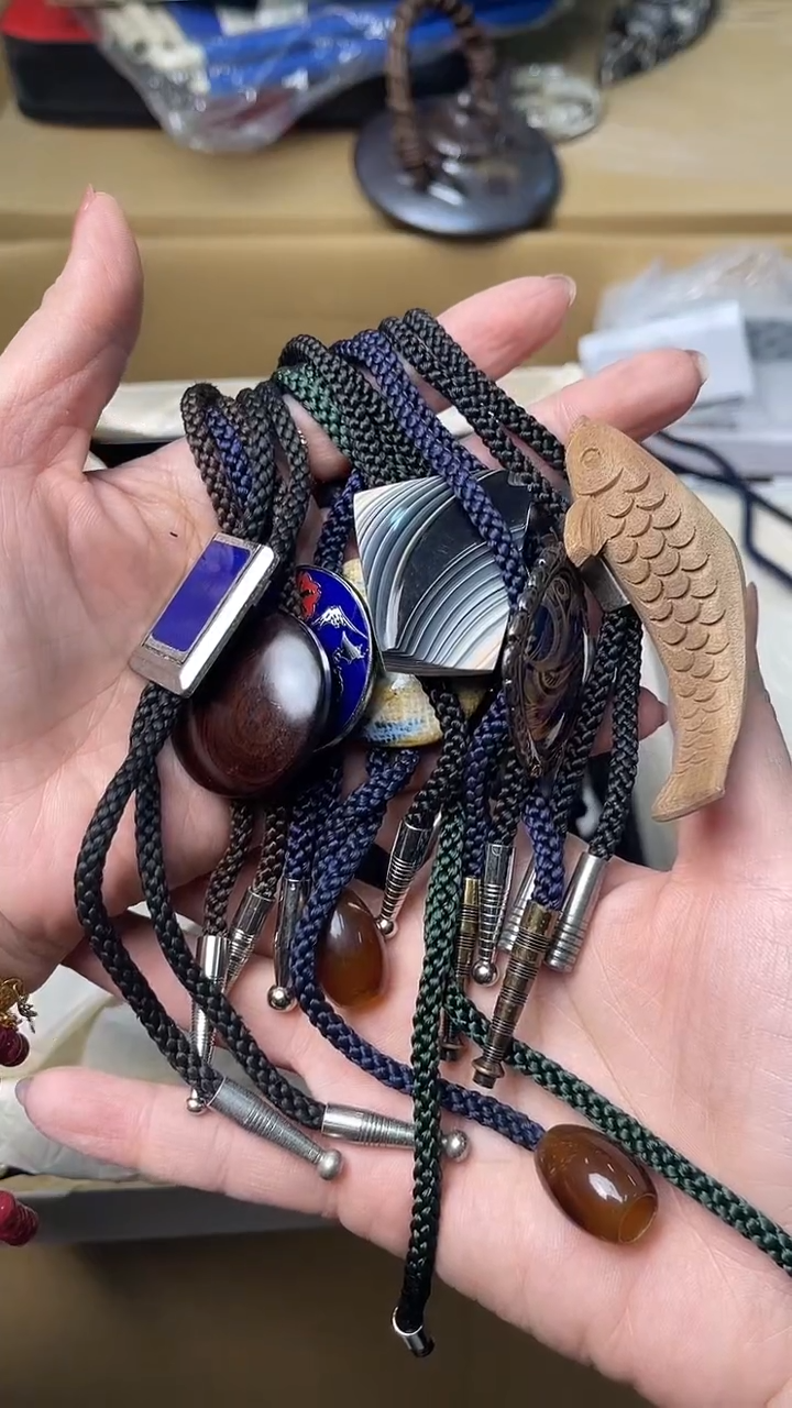 非金属无非金属无铁**客中古杂项默认微瑕，满18包邮