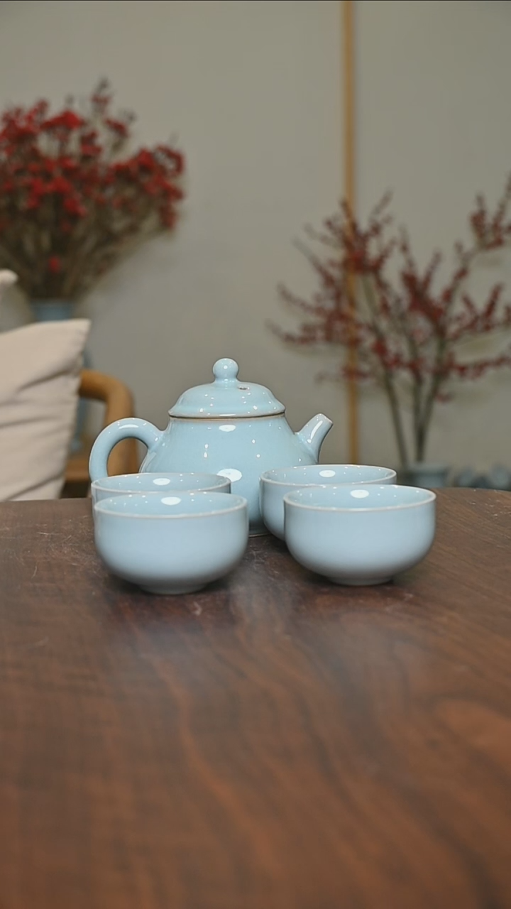 【闪购商品】其他潘壶一壶四杯天青釉 朱家款