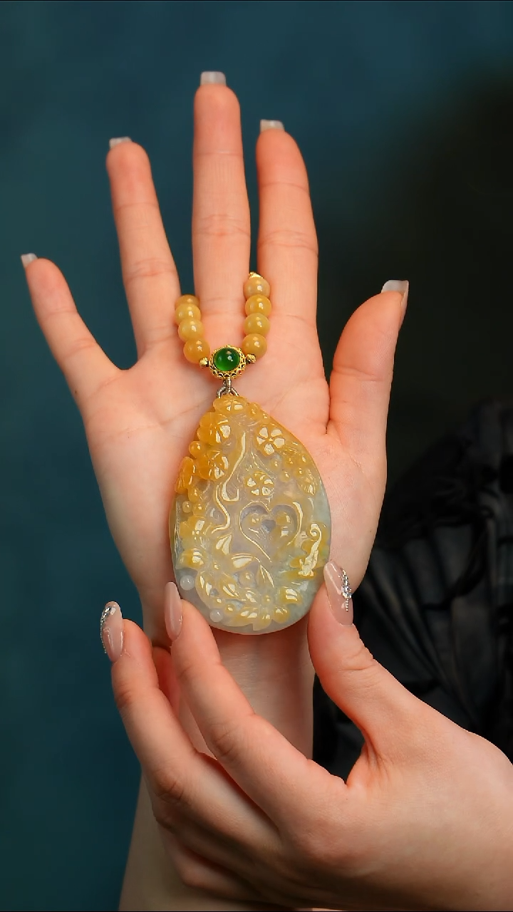 【闪购商品】翡翠颈饰未镶嵌特色黄翡翠