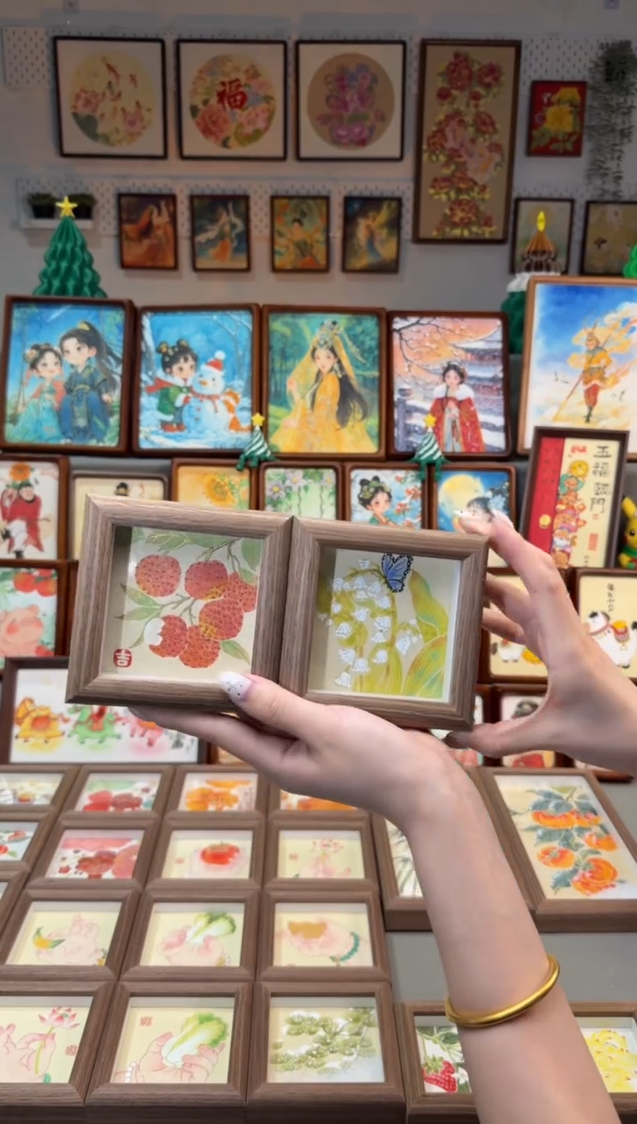 国画小荔枝 铃兰花 一组11