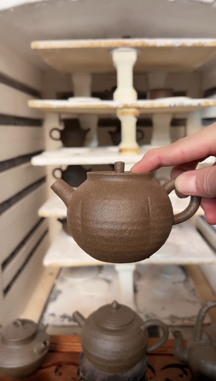 【闪购商品】冰碛岩 陶制手工壶