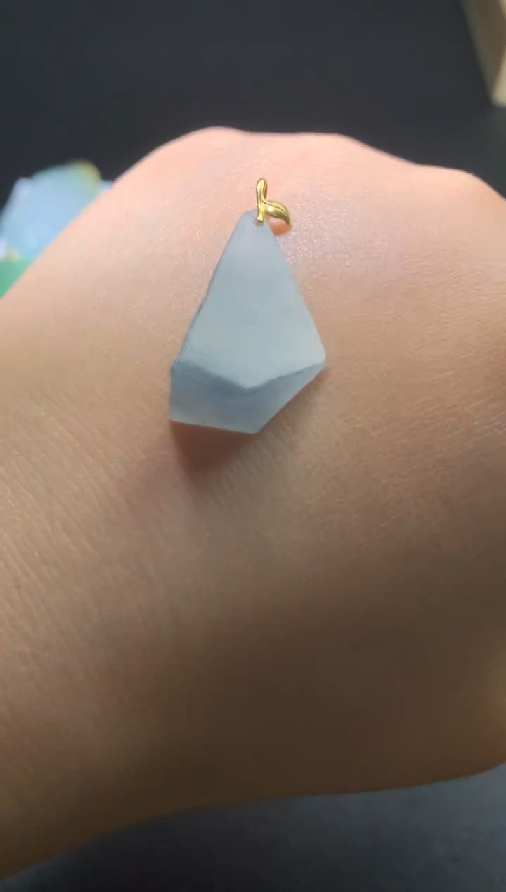 【闪购商品】翡翠颈饰18K金镶嵌净货