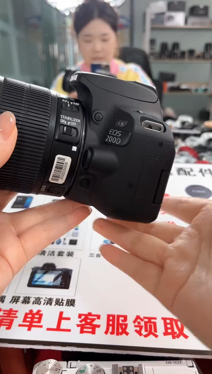 99新200d+18-135二代镜头