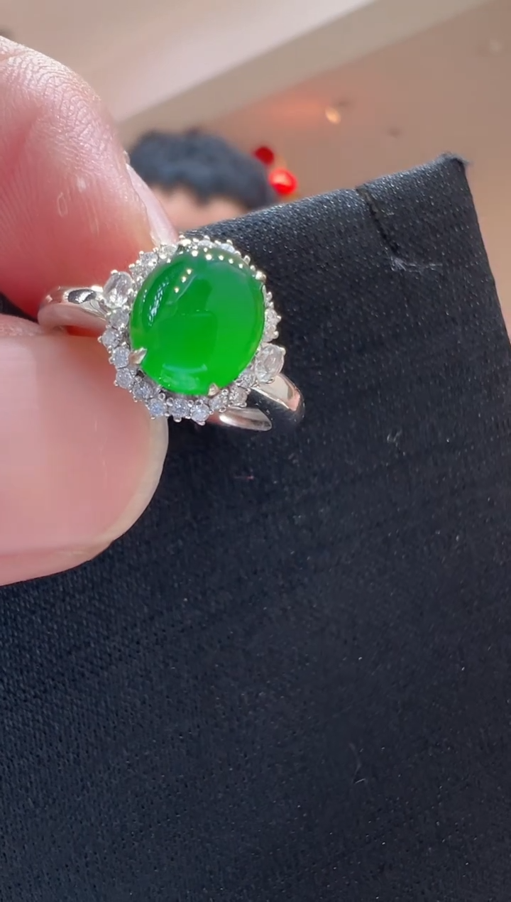 【闪购商品】翡翠戒指18K金镶嵌             