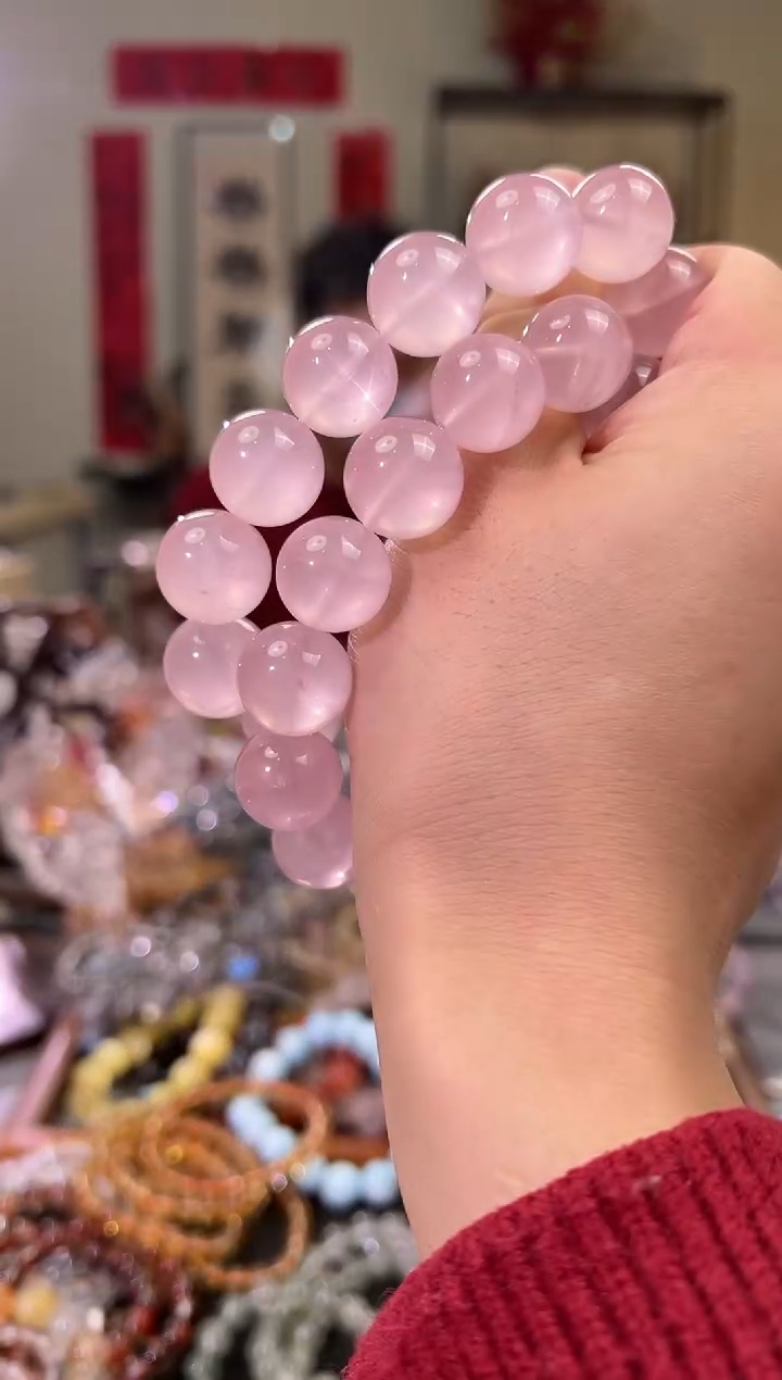 【闪购商品】芙蓉石手串未镶嵌16mm粉水晶手串（多样性发其一）