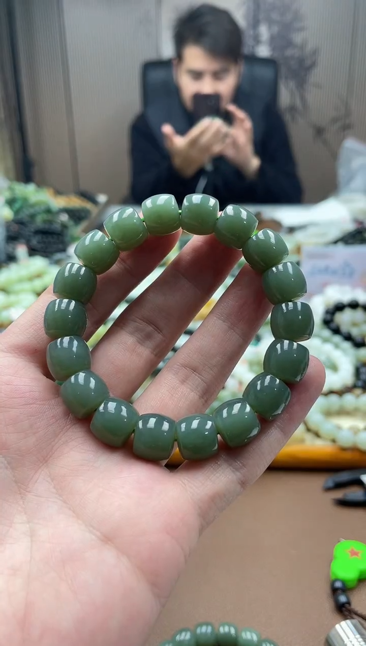 未镶嵌手串和田玉纯天然新疆且末蓝12直切