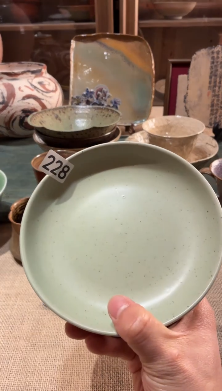 瓷片小*幸228绿影小盘1个