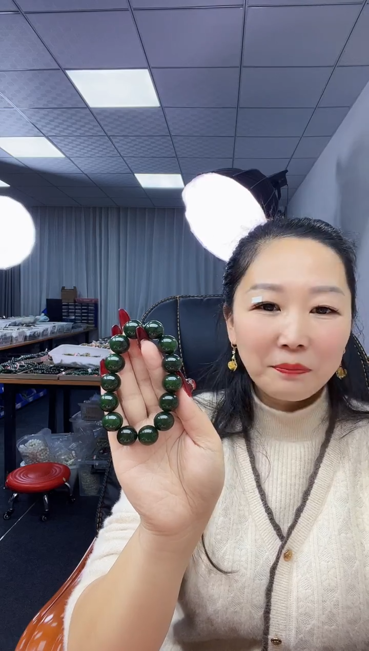 未镶嵌手链和田玉天然和田玉俄7碧DW绿16