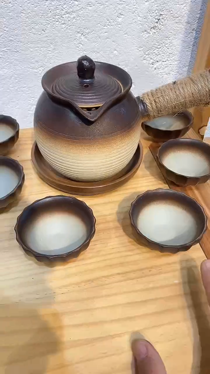 【闪购商品】700ml圆满壶+壶承+6杯子主人