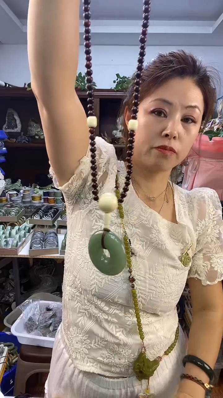未镶嵌蛇纹石玉吊坠平安扣多样性随机发一