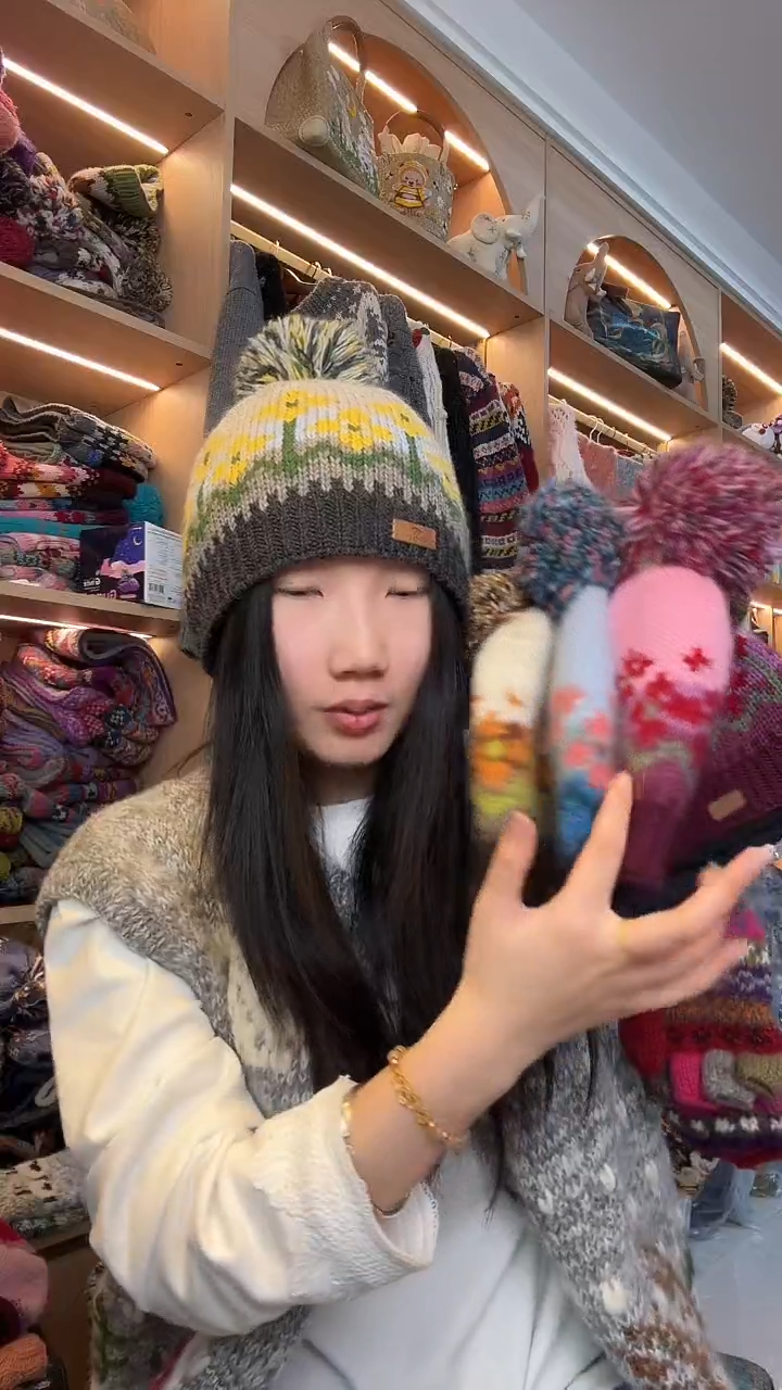 羊毛美利奴灰色海棠花帽子