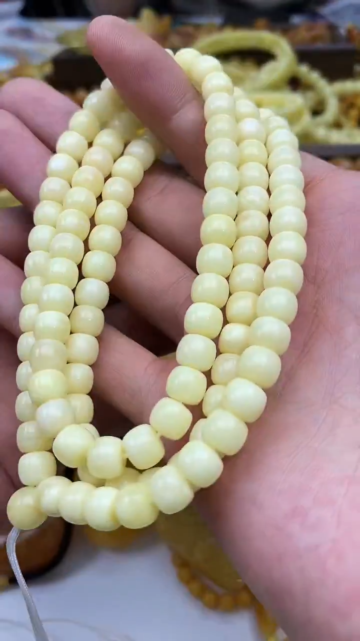 裸石蜜蜡未镶嵌链子卡7