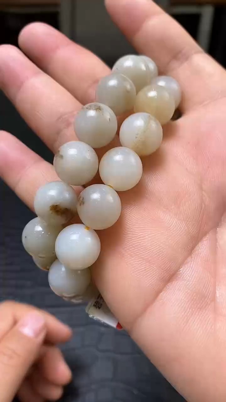 【闪购商品】和田玉手串未镶嵌多样性发一