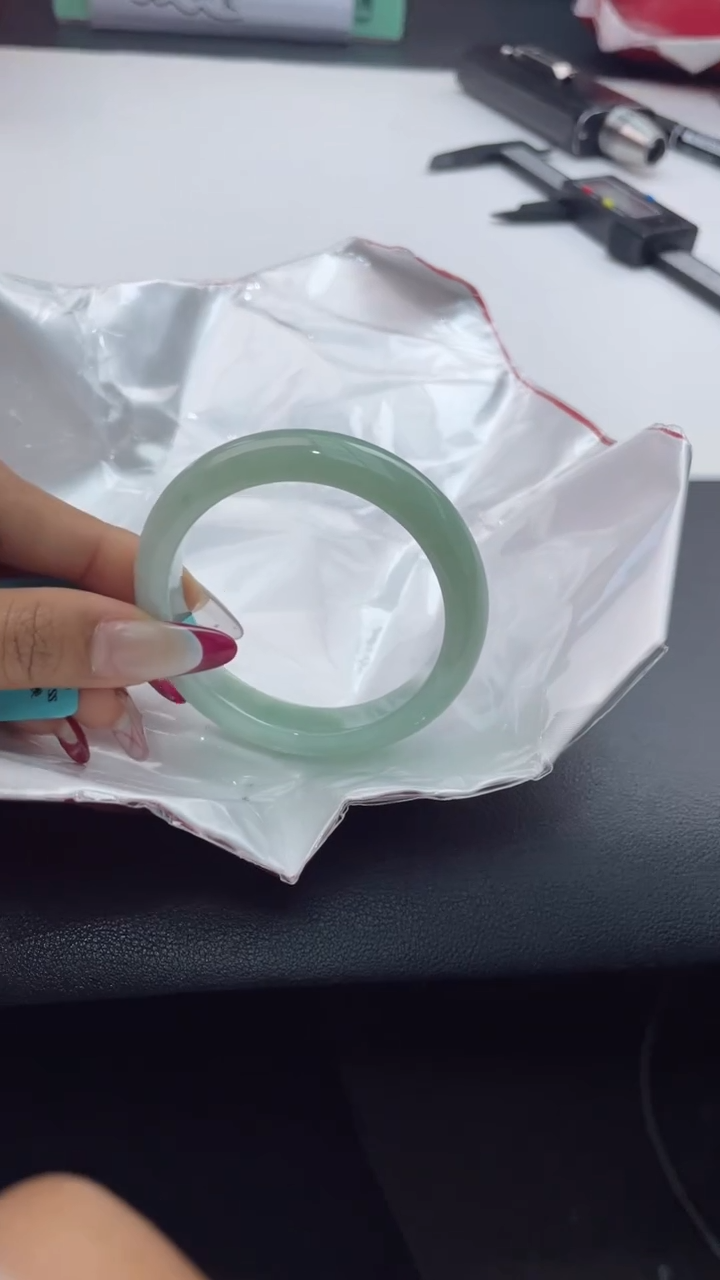 【闪购商品】翡翠手镯未镶嵌10翡翠手镯