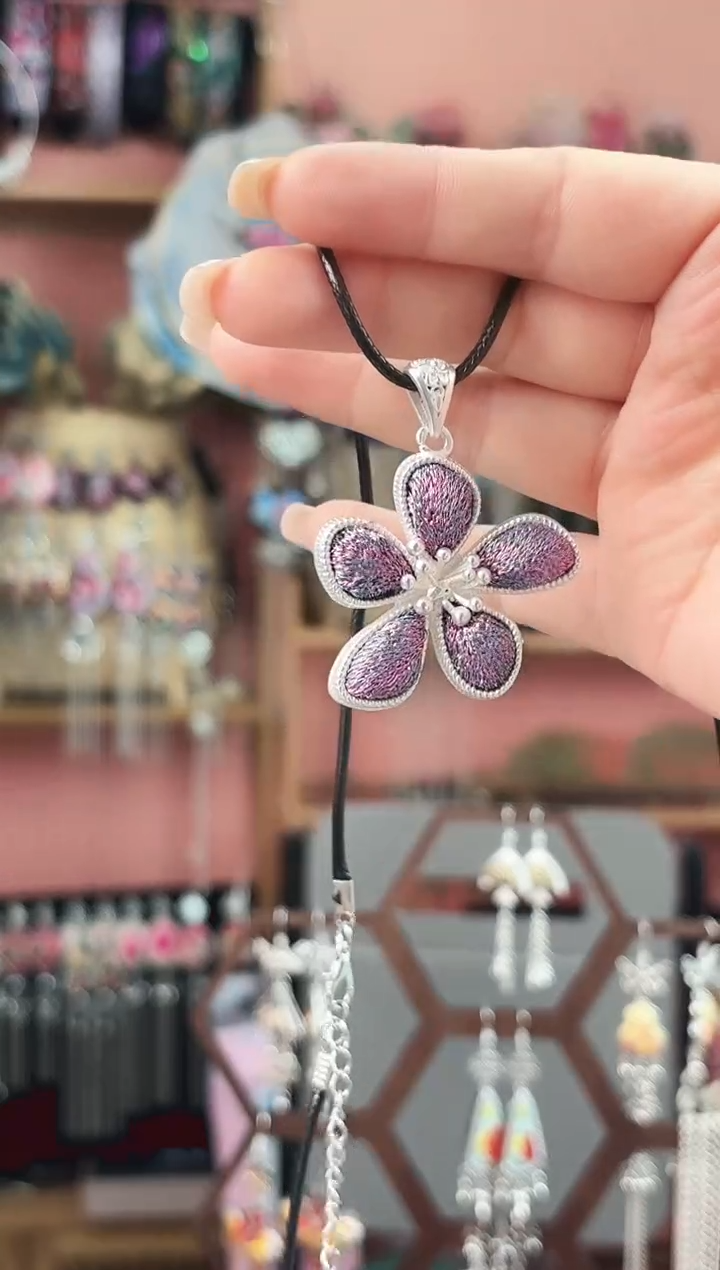 织绣彩云南阁非遗老绣104