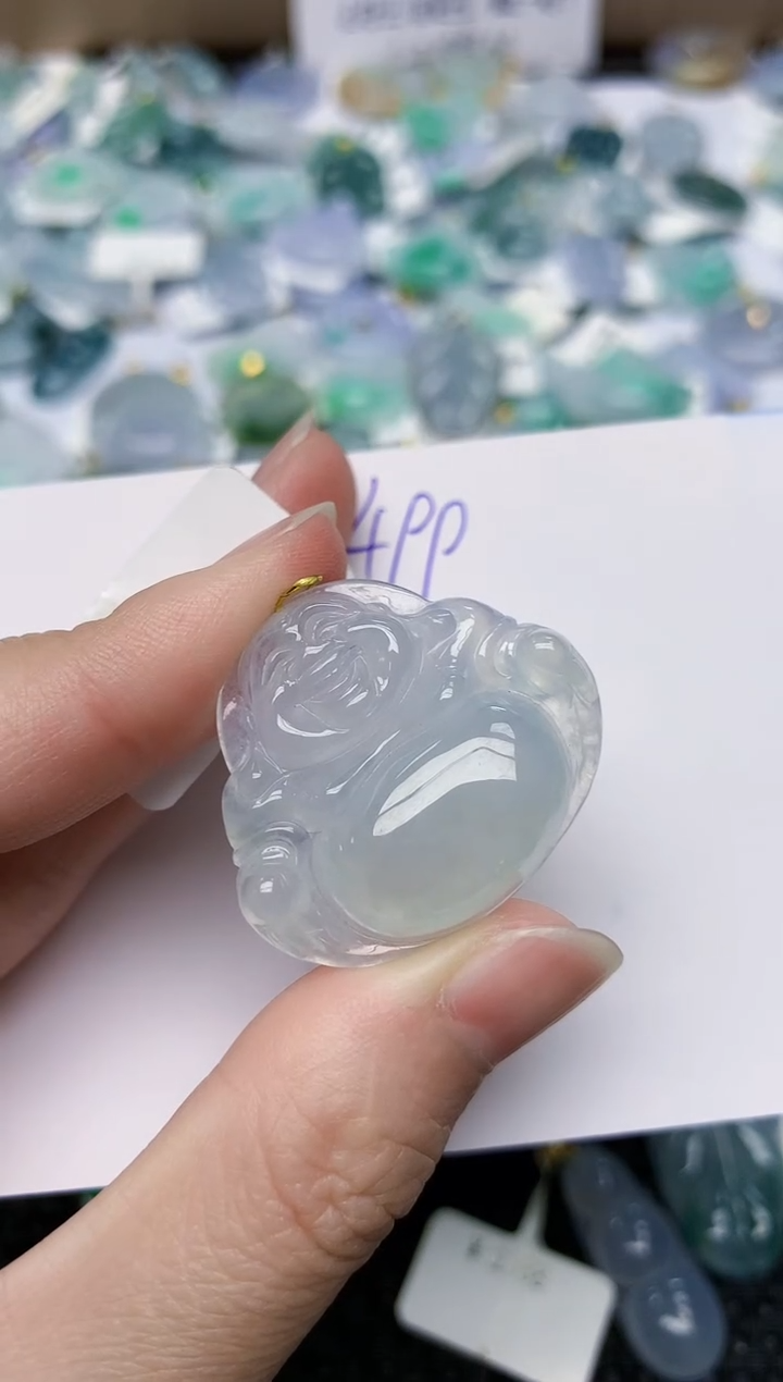 翡翠18K金镶嵌颈饰天然缅甸A货翡翠